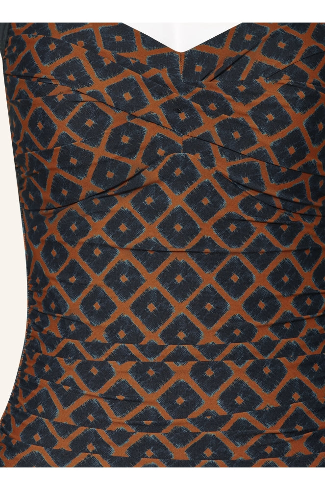 //www.esterella.nl/cdn/shop/files/641101477_1-663-1000_bff24b54-7e08-43c3-9b24-b46aee7ee7bc_600x600.jpg?v=1731680493