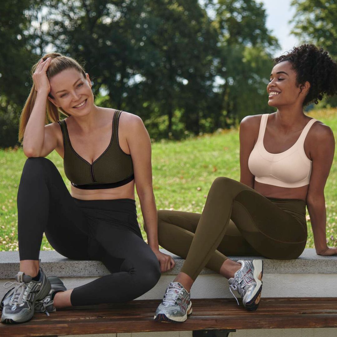 //www.esterella.nl/cdn/shop/files/Instagram_Post_19_56cc5245-1a7e-415d-918a-f263ec924974.jpg?v=1705661332