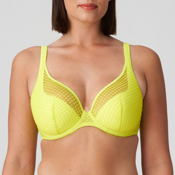 //www.esterella.nl/cdn/shop/files/Low-ps_0142354_SCS_600x600.jpg?v=1702240055