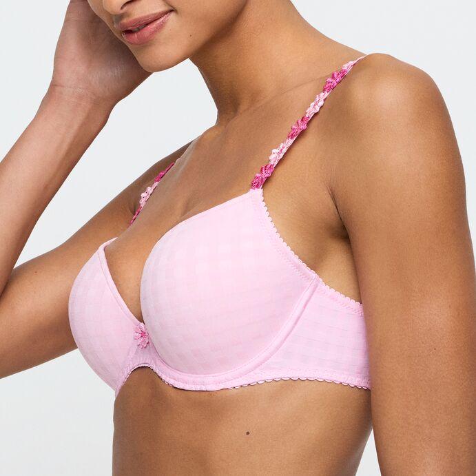 //www.esterella.nl/cdn/shop/files/Low-ps_0200417_LLR_2_600x600.jpg?v=1750449271