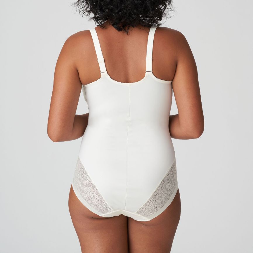 //www.esterella.nl/cdn/shop/files/Low-ps_0463390_VIG_3_600x600.jpg?v=1701794738