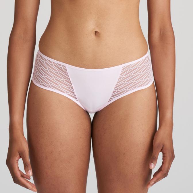 //www.esterella.nl/cdn/shop/files/Low-ps_0522382_FPI_600x600.jpg?v=1736331624