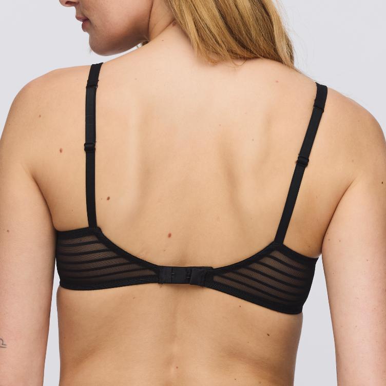 //www.esterella.nl/cdn/shop/files/ps_0102870_ZWA_3_600x600.jpg?v=1732275829