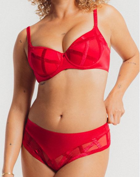 //www.esterella.nl/cdn/shop/files/sujetador-preformado-louisa-bracq-serie-rouge-a-levres_2_600x600.jpg?v=1692270219