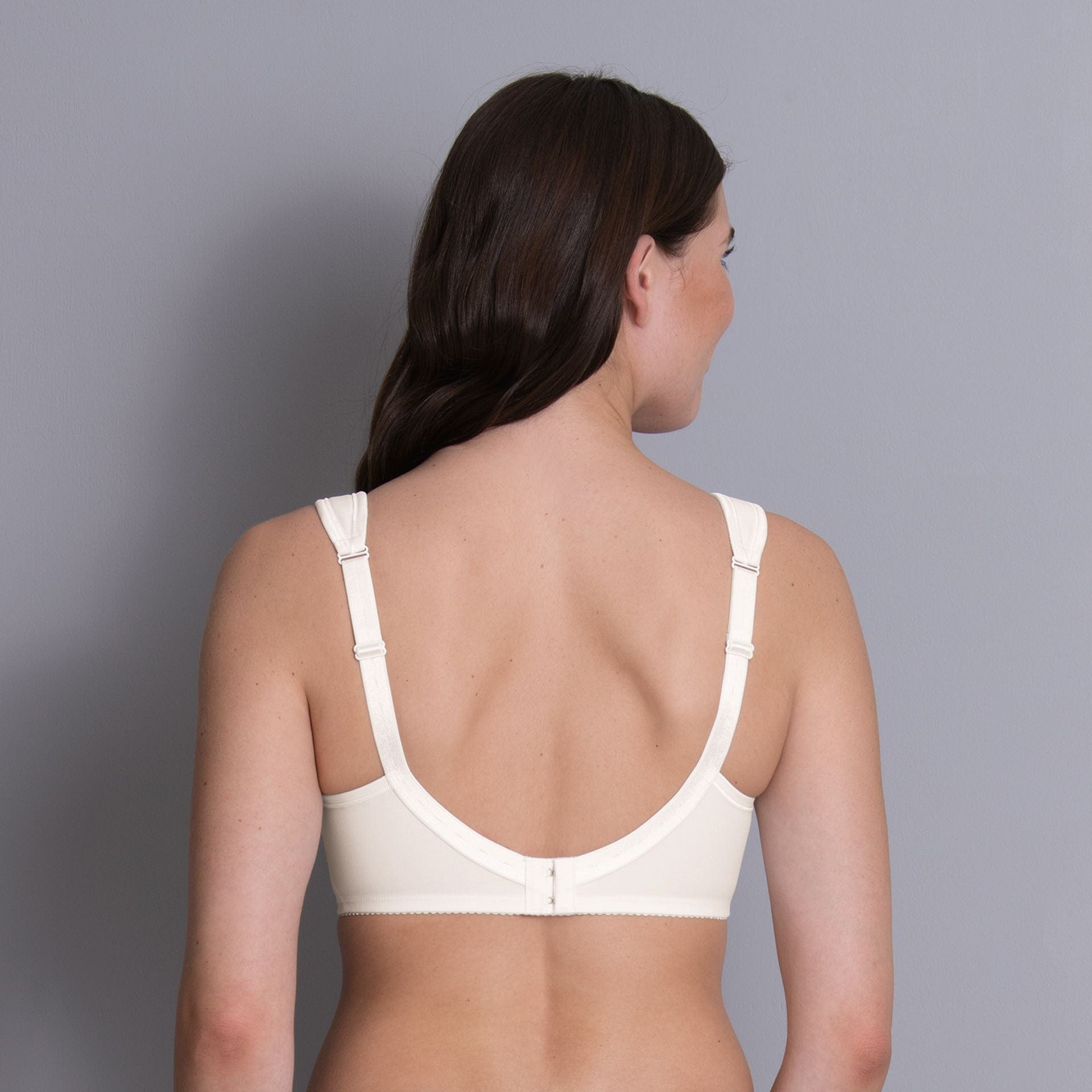 //www.esterella.nl/cdn/shop/products/5448-612_04_600x600.jpg?v=1642000683