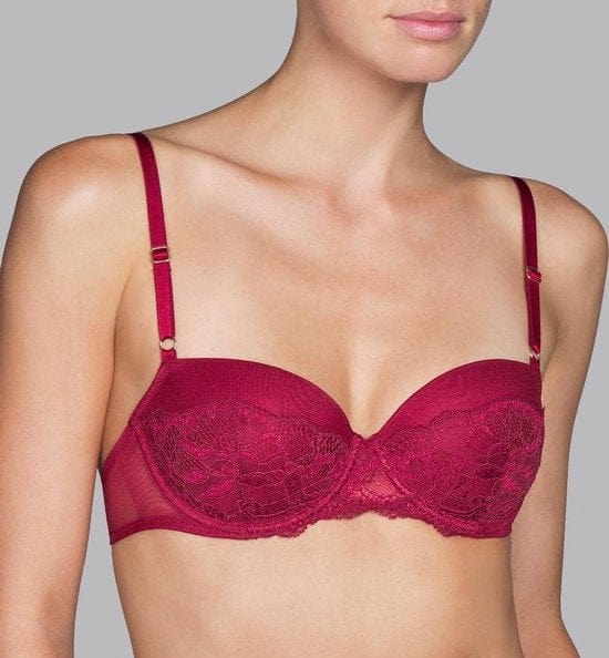 //www.esterella.nl/cdn/shop/products/550x594_600x600.jpg?v=1641902748