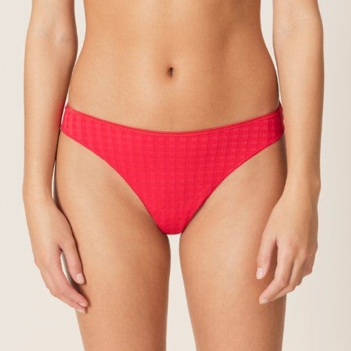 //www.esterella.nl/cdn/shop/products/AveroString0600410Scarlet__2_600x600.jpeg?v=1642245011