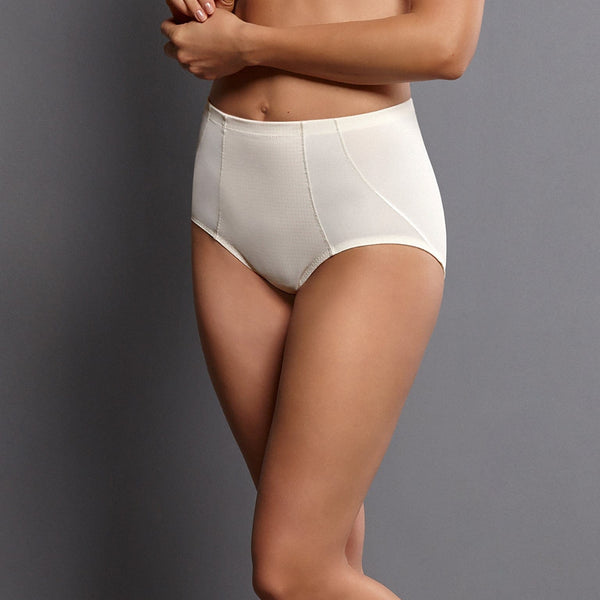 //www.esterella.nl/cdn/shop/products/ClaraArtShaperSlip1763047Champagne__1_600x600.jpeg?v=1642209957