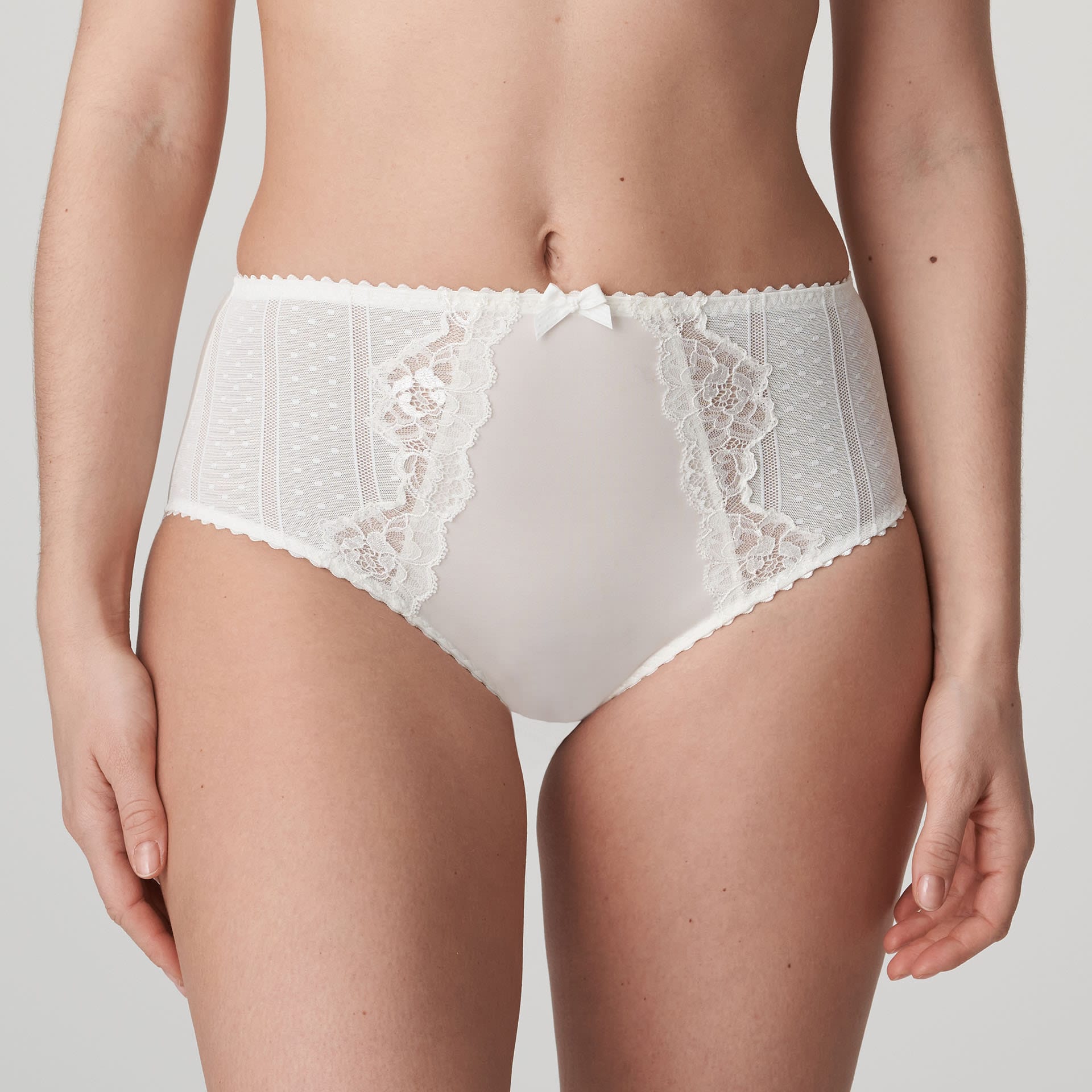 //www.esterella.nl/cdn/shop/products/CoutureTailleSlip0562581Natuur__2_600x600.jpeg?v=1642183676