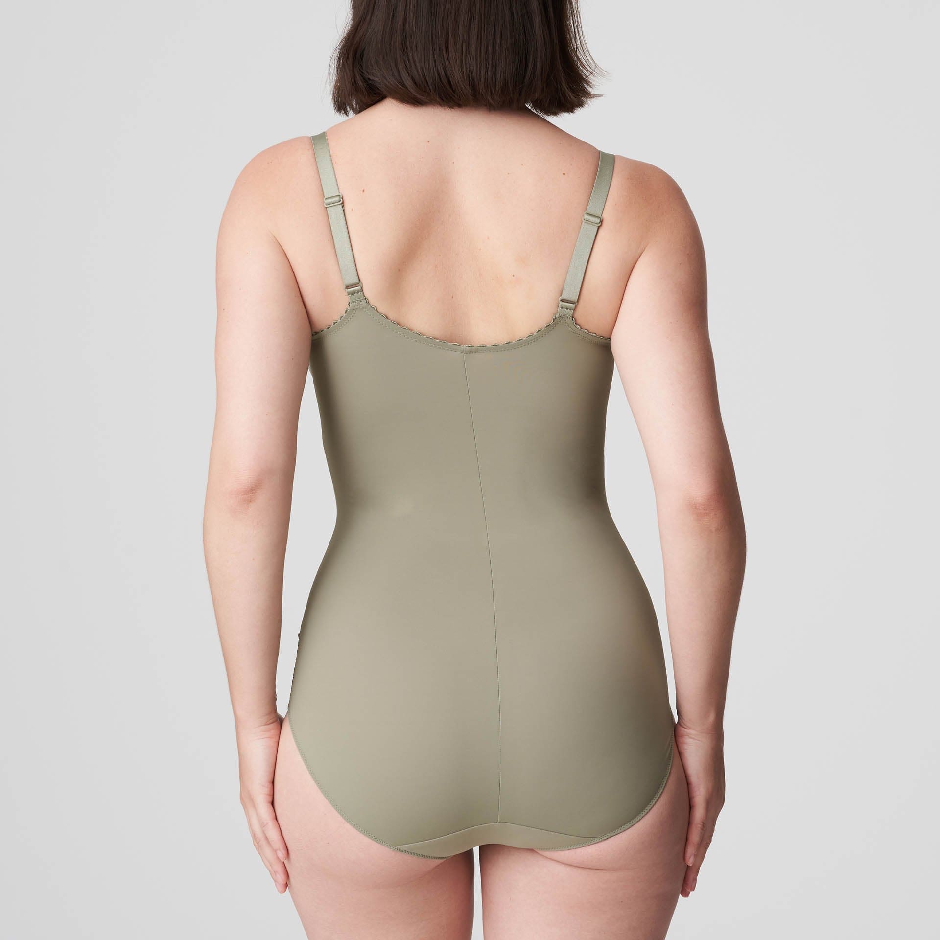 //www.esterella.nl/cdn/shop/products/DelightBody0462762Botanique__3_600x600.jpeg?v=1642173734