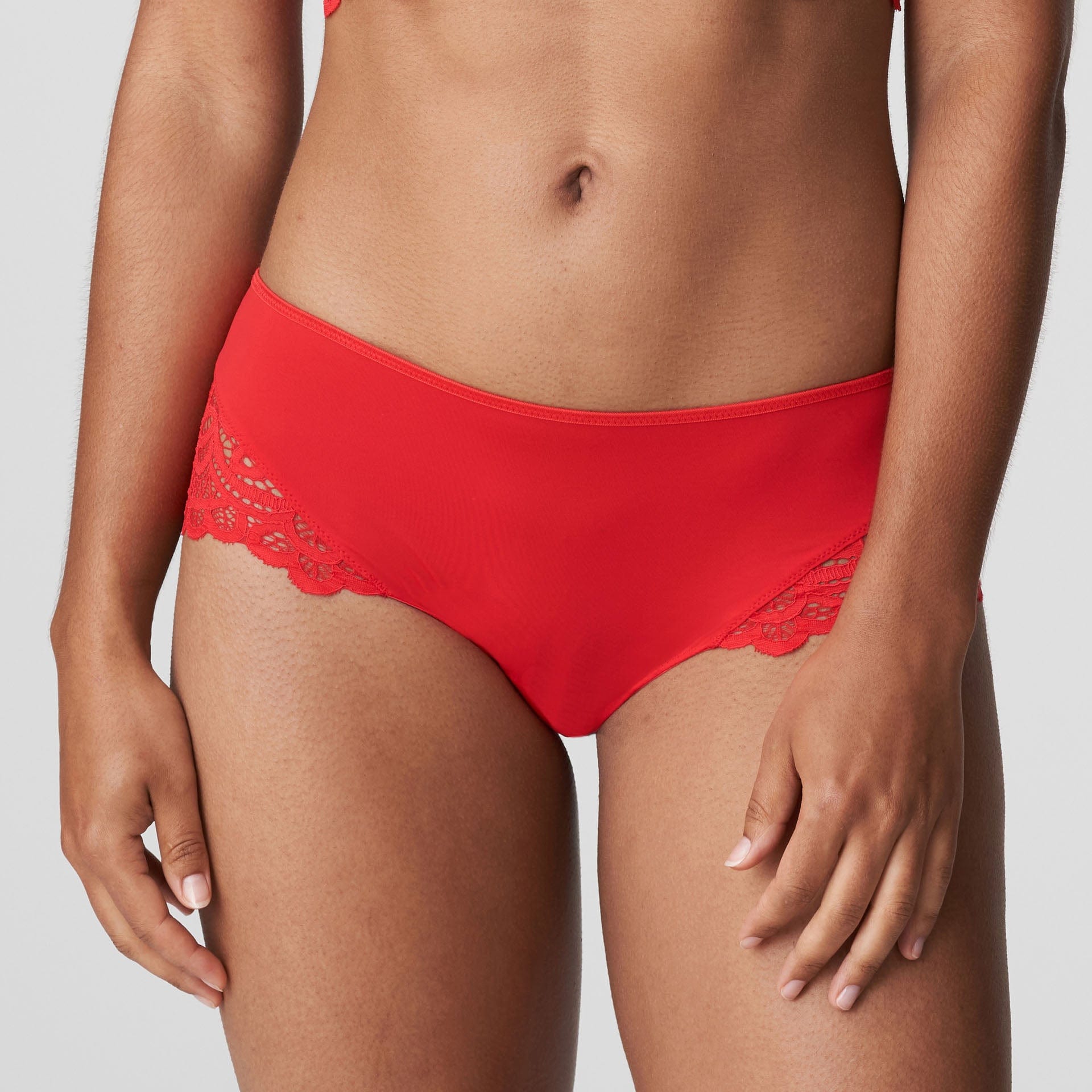 //www.esterella.nl/cdn/shop/products/FirstNightHotpants0541882PommeDAmour__1_600x600.jpeg?v=1642151031