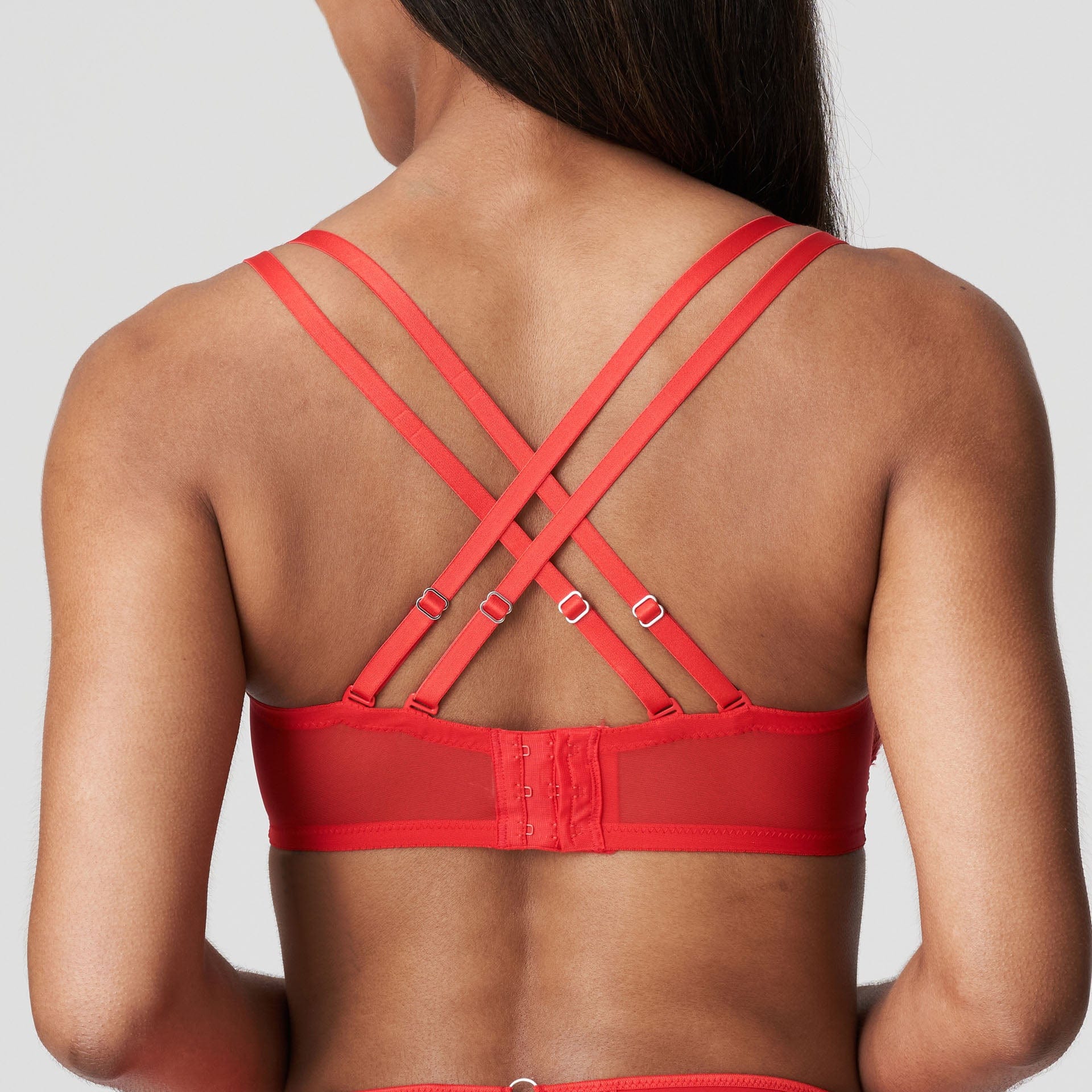 //www.esterella.nl/cdn/shop/products/FirstNightVoorgevormdeBeugelBh0241882PommeDAmour__3_600x600.jpeg?v=1642150328