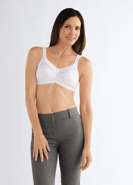 //www.esterella.nl/cdn/shop/products/IsadoraSB_0947_White_600x600.jpg?v=1642018321