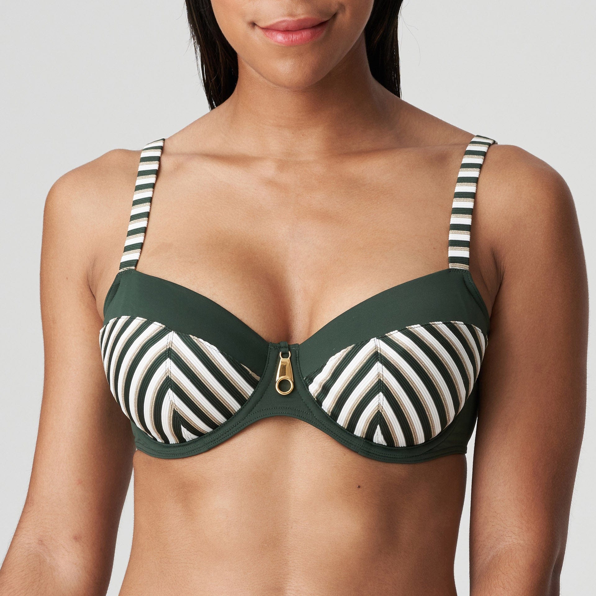 //www.esterella.nl/cdn/shop/products/LaConchaBikiniTop4009610Malachite__2_600x600.jpeg?v=1642097872