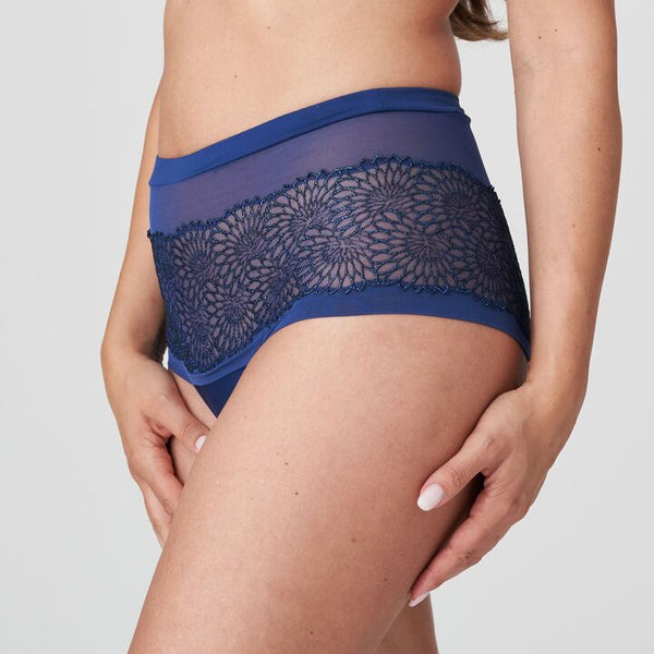 //www.esterella.nl/cdn/shop/products/Low-ps_0563182_ROY_2_600x600.jpg?v=1671821770