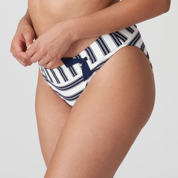 //www.esterella.nl/cdn/shop/products/Low-ps_4010550_NAT_2_600x600.jpg?v=1677440729