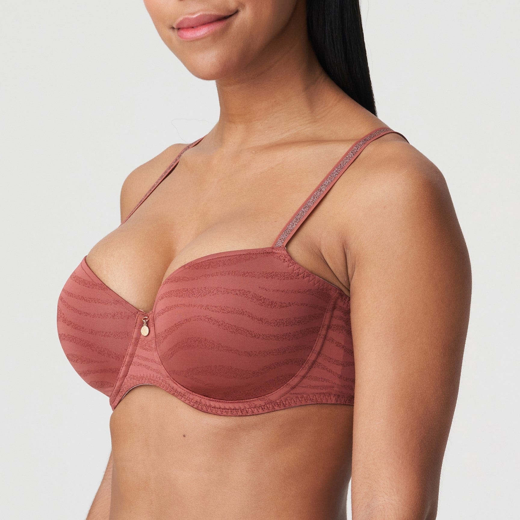 //www.esterella.nl/cdn/shop/products/LuzernVoorgevomdeBalconetteBh0242042PinkBrandy__2_600x600.jpeg?v=1642087310