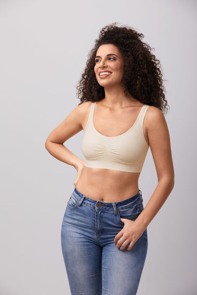 //www.esterella.nl/cdn/shop/products/ProtheseBhZonderBeugelBeckySBOffwhite__1_600x600.jpeg?v=1642019546