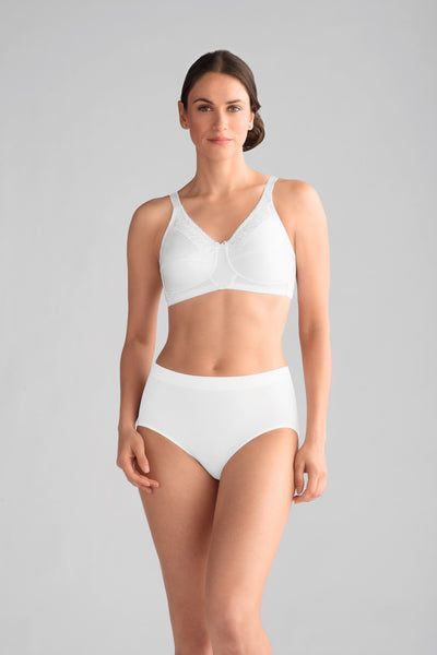 //www.esterella.nl/cdn/shop/products/ProtheseBhzonderBeugelNancySBWit__1_600x600.jpeg?v=1642016893