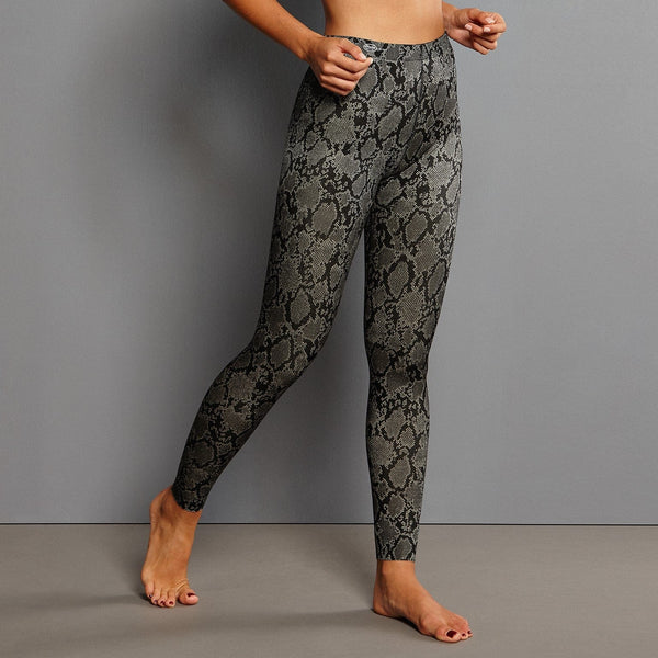 //www.esterella.nl/cdn/shop/products/Sporttights1696416Python__1_600x600.jpeg?v=1641939952