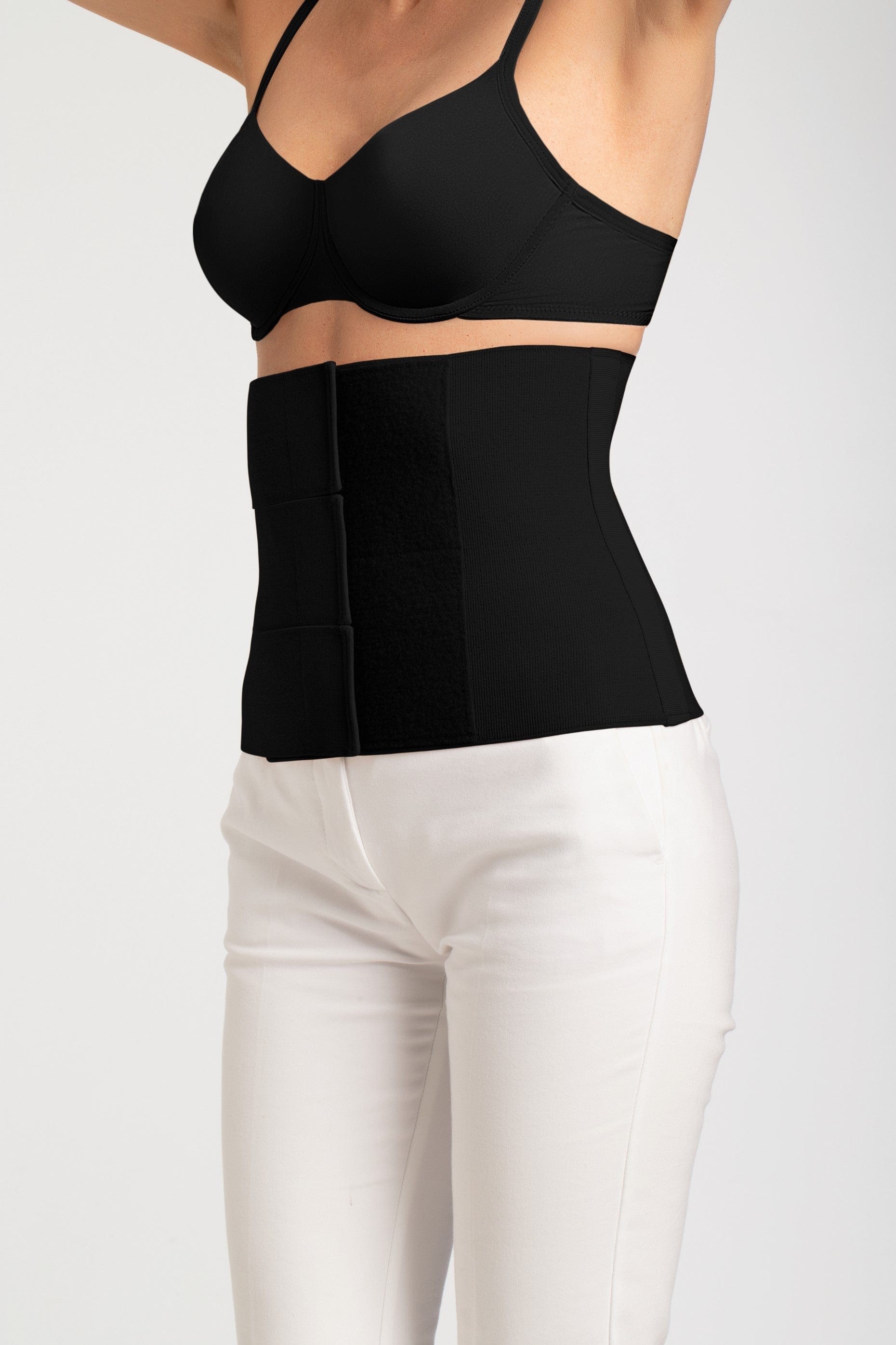 //www.esterella.nl/cdn/shop/products/TaillebandBellybandage3-VZwart__2_600x600.jpeg?v=1641926523