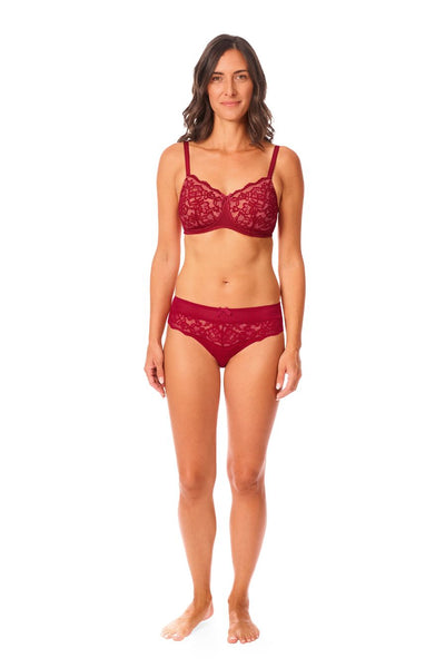 //www.esterella.nl/cdn/shop/files/44899_Kyra_SBP_chili_sand_44901_PTY_lingerie_FW23_d0922_product_front_1_600x600.jpg?v=1695139031