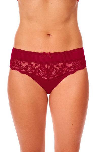 //www.esterella.nl/cdn/shop/files/44901_Kyra_PTY_chili_sand_lingerie_FW23_d0922_product_front_1_600x600.jpg?v=1695139059