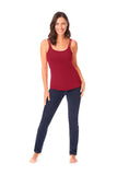 //www.esterella.nl/cdn/shop/files/44904_Valletta_Top_chili_wellness_FW23_d0922_product_front_1_compact.jpg