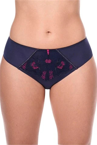 //www.esterella.nl/cdn/shop/files/45111_DelilaPTY_NOS25_A_0729_600x600.webp?v=1760536096