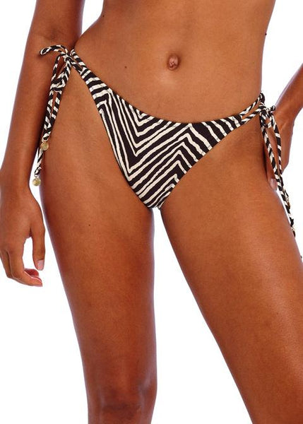 //www.esterella.nl/cdn/shop/files/480x672-pdp-mobile-AS206875-BLK-primary-Freya-Swim-Fiji-Falls-Black-Tie-Side-Bikini-Brief_600x600.jpg?v=1741888725