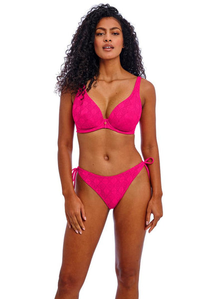 //www.esterella.nl/cdn/shop/files/768x1075-pdp-tablet-AS205413-FUA-alt1-Freya-Swim-Nomad-Nights-Fuchsia-Underwired-High-Apex-Bikini-Top_818e6ddb-caeb-4712-8fbf-4232f0ac8474_600x600.jpg?v=1741366992