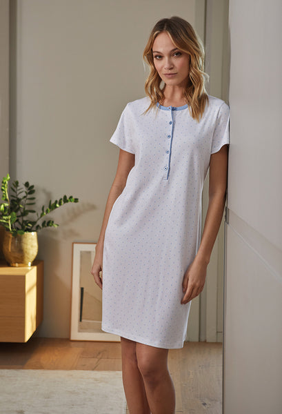 //www.esterella.nl/cdn/shop/files/CHARLOTTE-21col.38_176be23f-91c4-433d-8680-fcef15faa259_600x600.jpg?v=1760441245