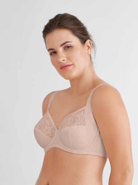 //www.esterella.nl/cdn/shop/files/Felina_NOS_719_0205294_3_600x600.jpg?v=1725636003