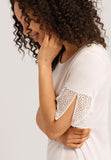 //www.esterella.nl/cdn/shop/files/HANRO_232_071233_074980_6_compact.jpg