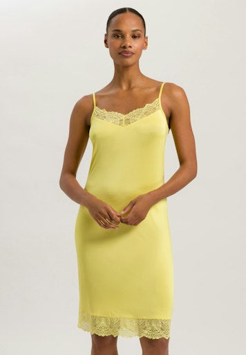 //www.esterella.nl/cdn/shop/files/HANRO_241_072249_070954_3_600x600.jpg?v=1707497864