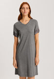 //www.esterella.nl/cdn/shop/files/HANRO_242_071119_074874_3_compact.jpg