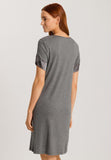 //www.esterella.nl/cdn/shop/files/HANRO_242_071119_074874_4_compact.jpg