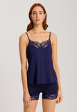 //www.esterella.nl/cdn/shop/files/HANRO_242_072621_070920_3_compact.jpg