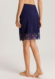 //www.esterella.nl/cdn/shop/files/HANRO_242_072621_070922_4_compact.jpg