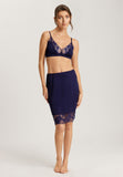//www.esterella.nl/cdn/shop/files/HANRO_242_072621_070922_5_compact.jpg