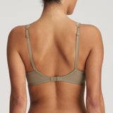 //www.esterella.nl/cdn/shop/files/Low-ps_0102597_GOO_3_compact.jpg