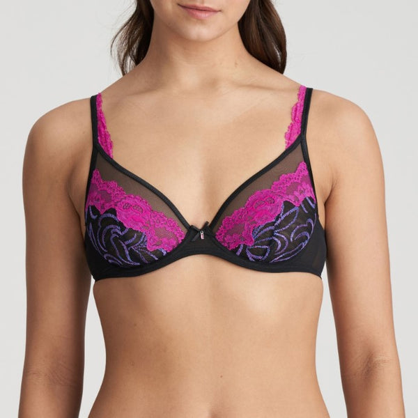 //www.esterella.nl/cdn/shop/files/Low-ps_0102702_WTD_600x600.jpg?v=1684843449