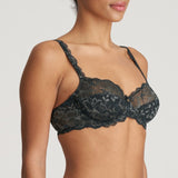//www.esterella.nl/cdn/shop/files/Low-ps_0102730_NGR_2_compact.jpg