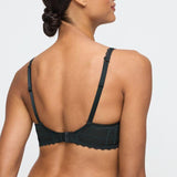 //www.esterella.nl/cdn/shop/files/Low-ps_0102764_DFO_3_compact.jpg