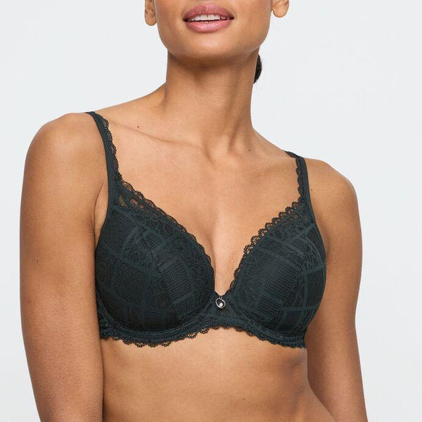 //www.esterella.nl/cdn/shop/files/Low-ps_0102764_DFO_600x600.jpg?v=1754300652