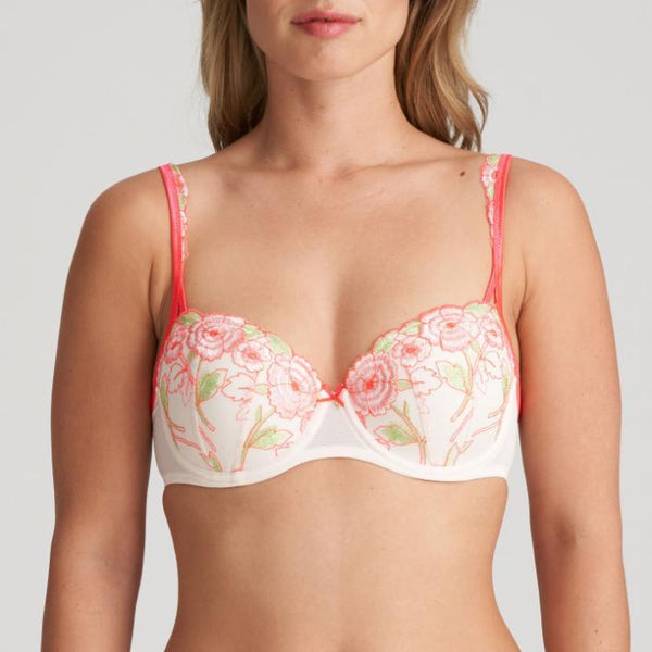 //www.esterella.nl/cdn/shop/files/Low-ps_0102789_FPU_600x600.jpg?v=1705074512