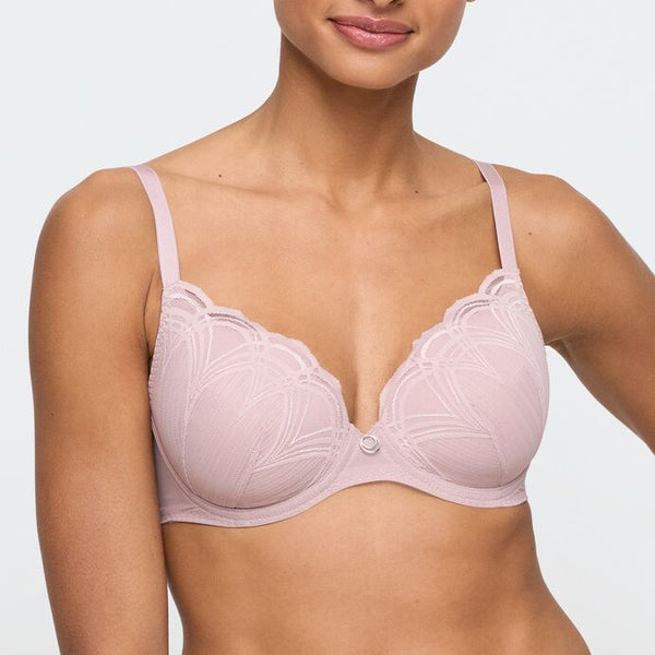//www.esterella.nl/cdn/shop/files/Low-ps_0102816_BDS_600x600.jpg?v=1753006531