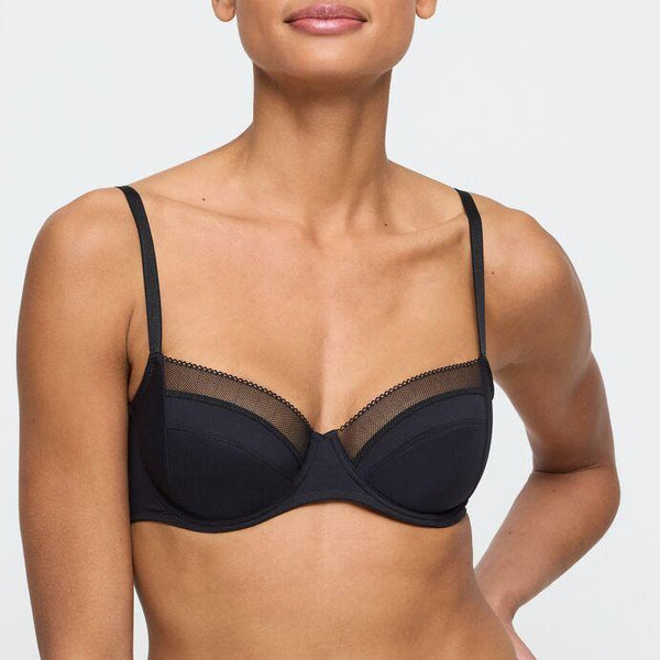 //www.esterella.nl/cdn/shop/files/Low-ps_0102950_ZWA_fade184e-7563-46ee-8a50-4481ef2b2521_600x600.jpg?v=1754423045