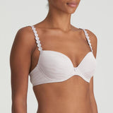 //www.esterella.nl/cdn/shop/files/Low-ps_0120822_SWH_3_compact.jpg