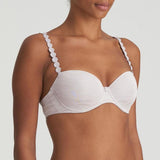 //www.esterella.nl/cdn/shop/files/Low-ps_0120829_SWH_3_compact.jpg